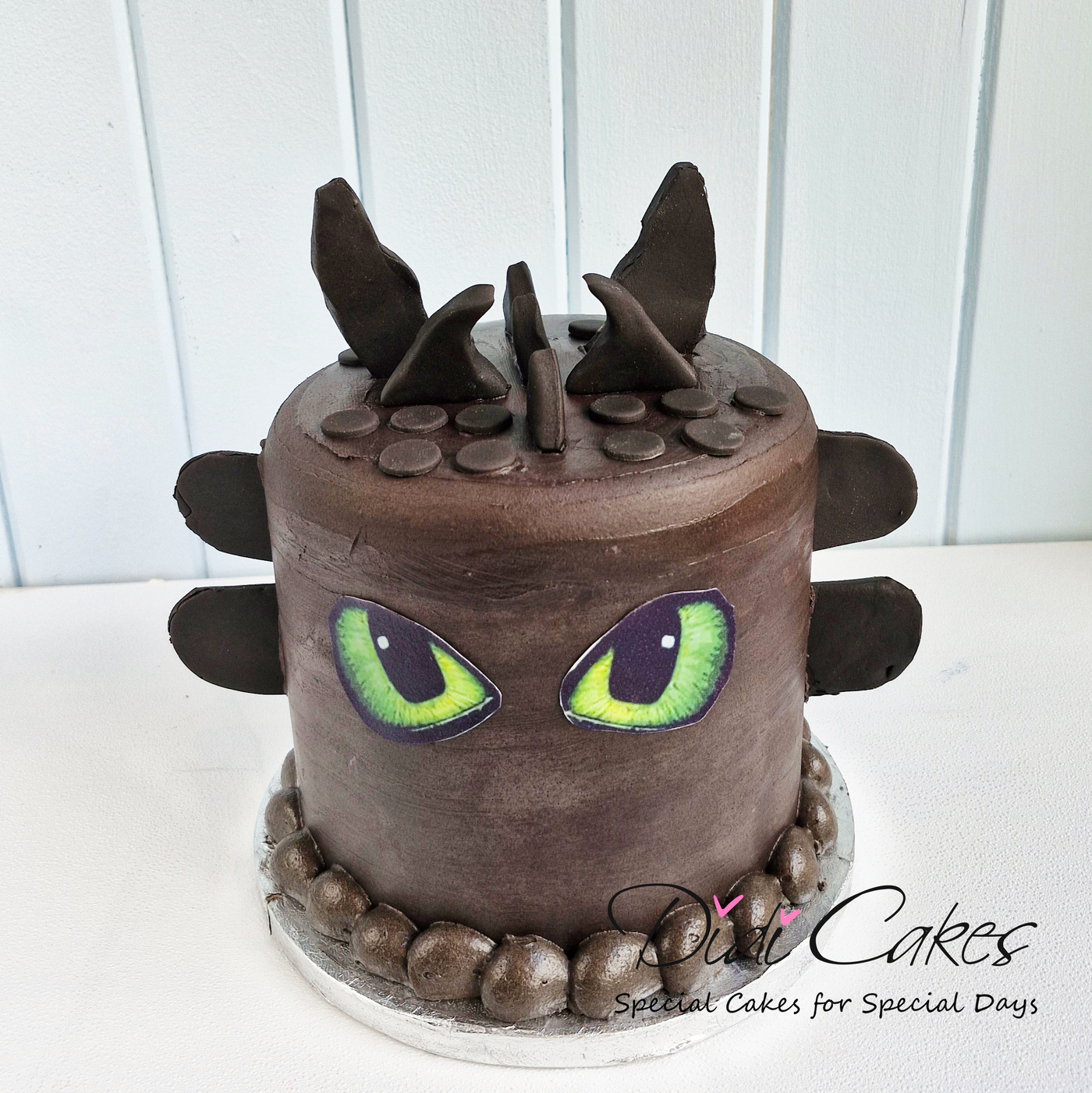 How to Train Your Dragon Cake