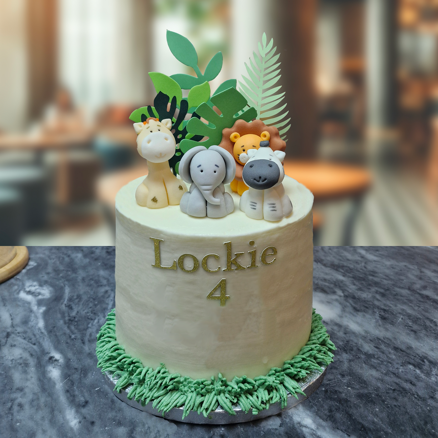 Vegan Jungle Animals Cake – Didi Cakes - Main Image