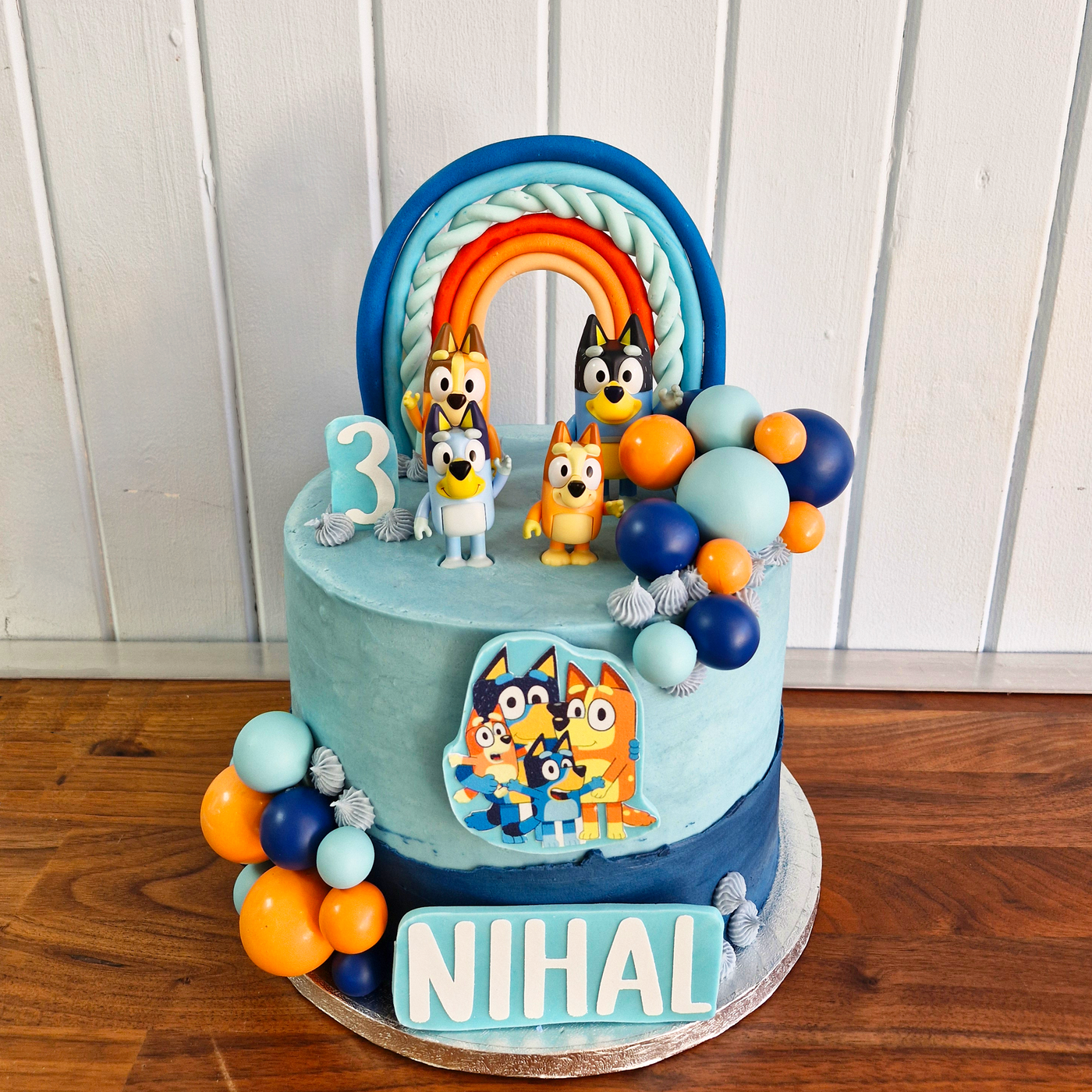 Luxury Bluey Cake