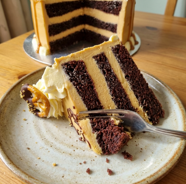 Salted Caramel Cake (NXDY)