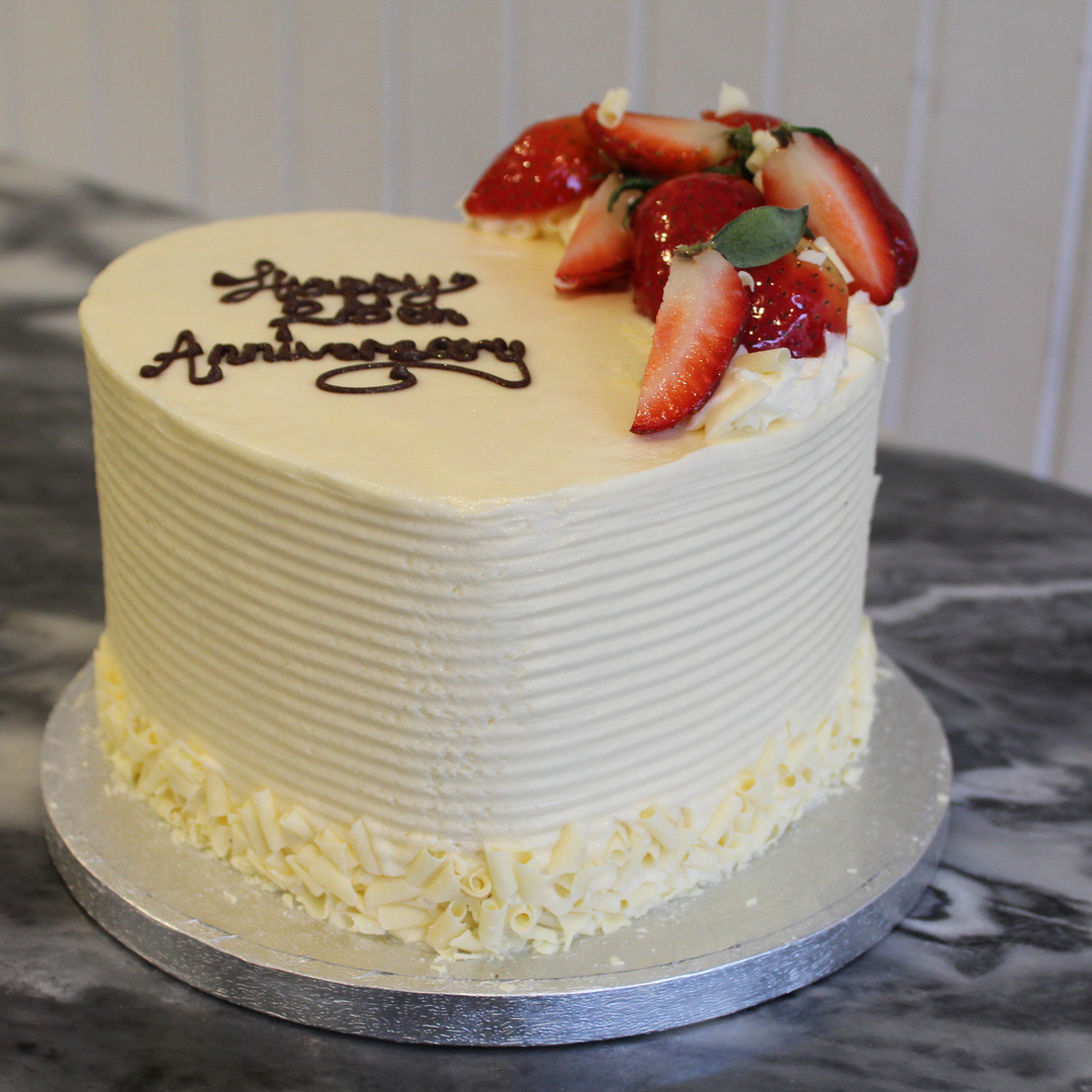 Heart Cake with Fruits