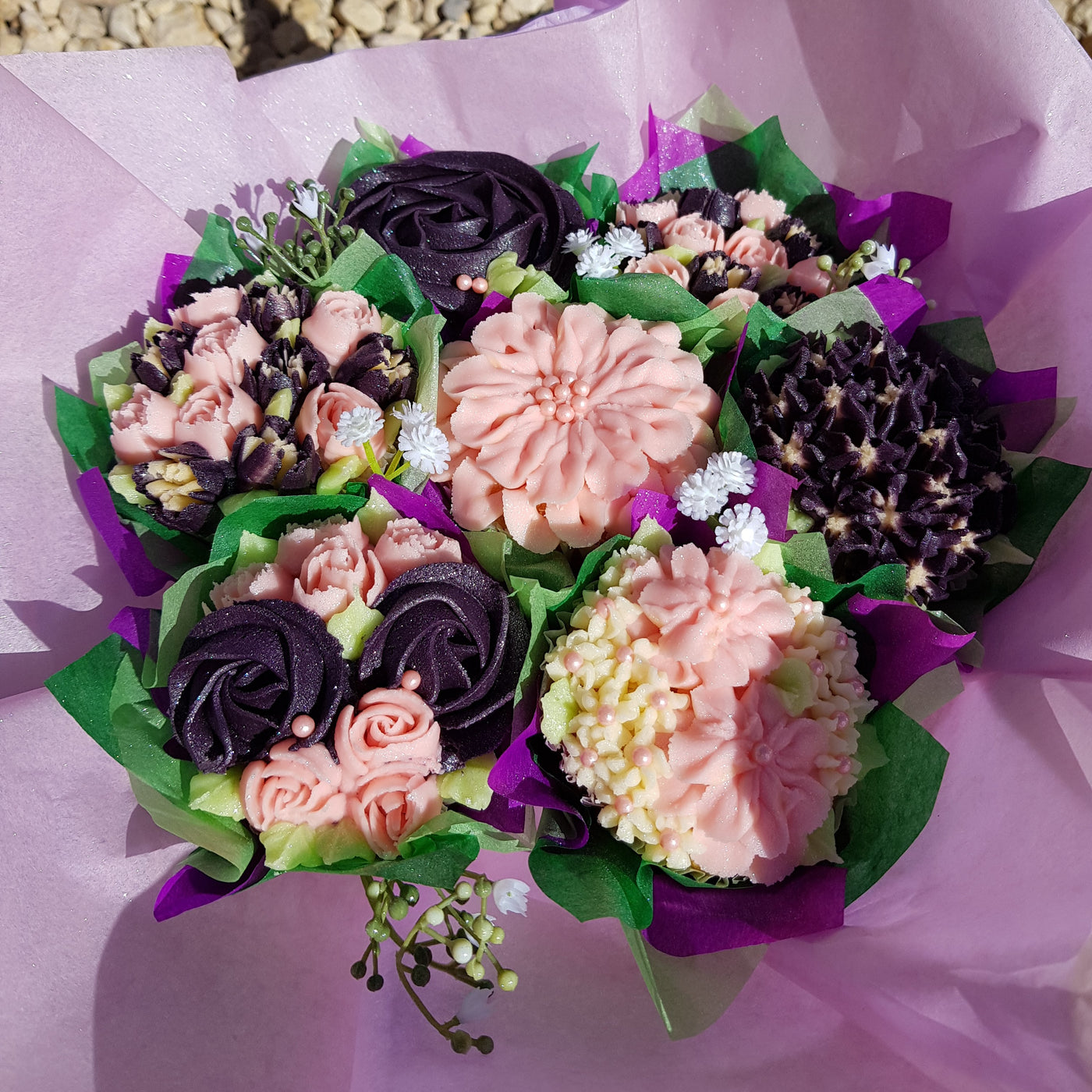 Seven Cake Cupcake Bouquet