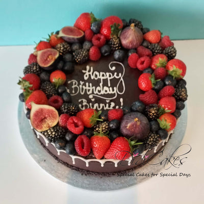 Stunning Fruit and Chocolate Cake