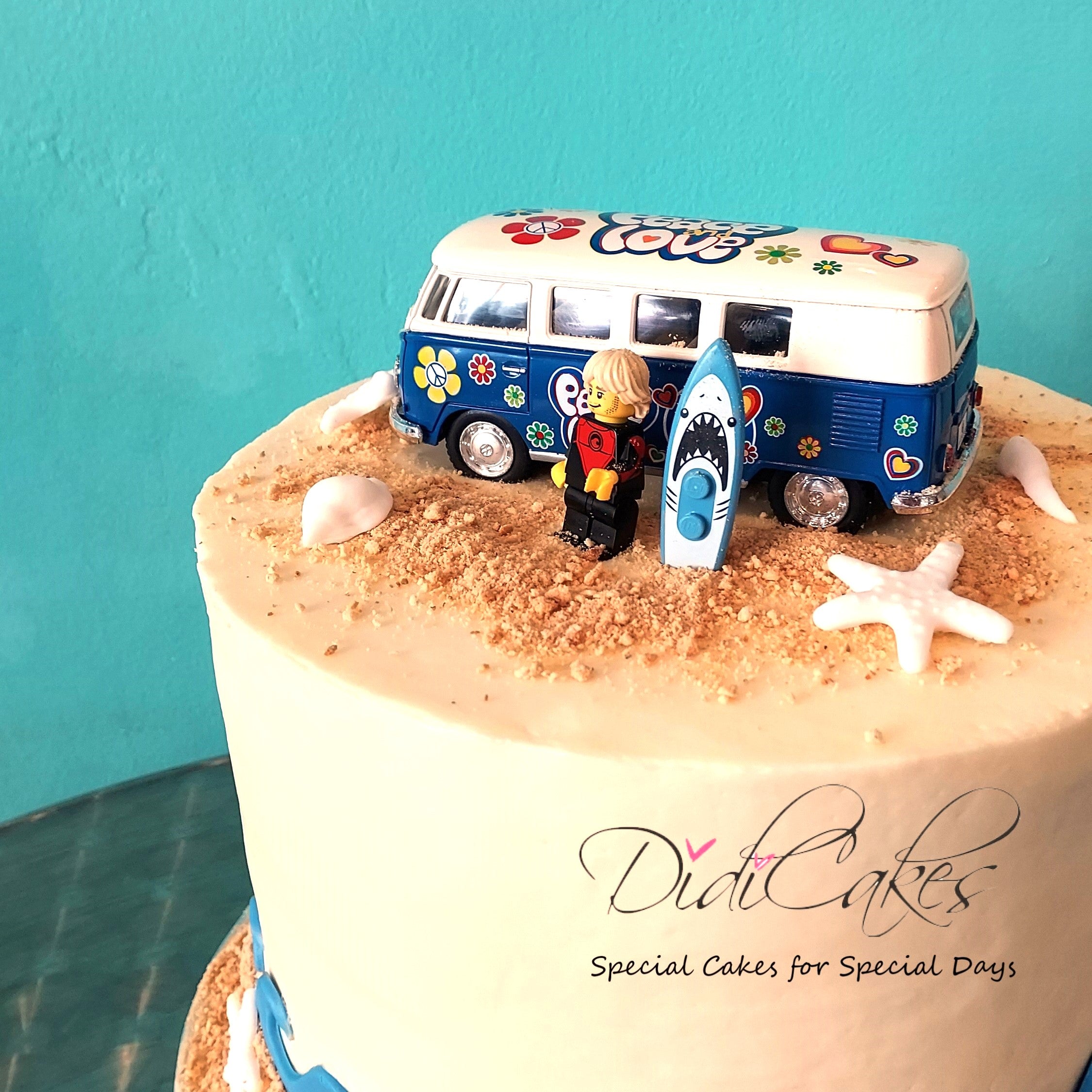 Surf Dude Camper Cake – Didi Cakes